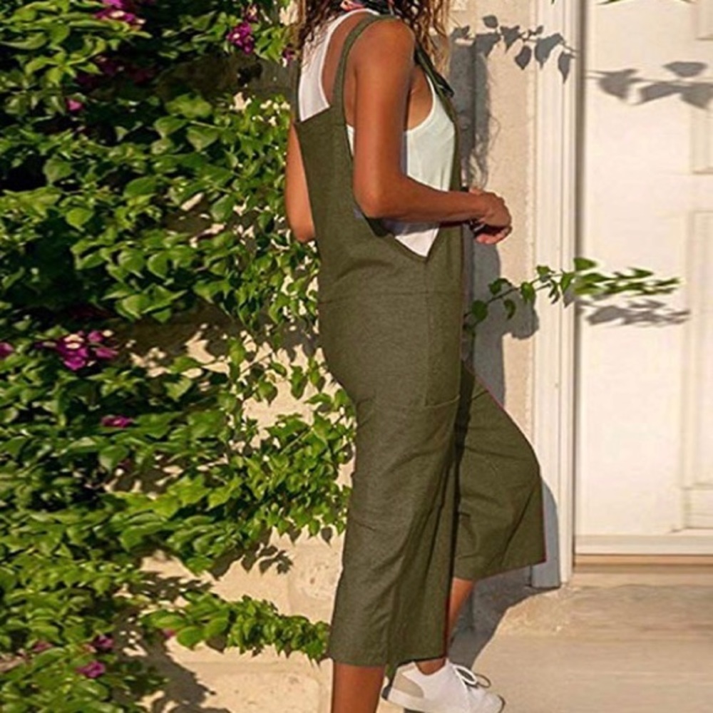 Sleeveless long overalls jumper romper